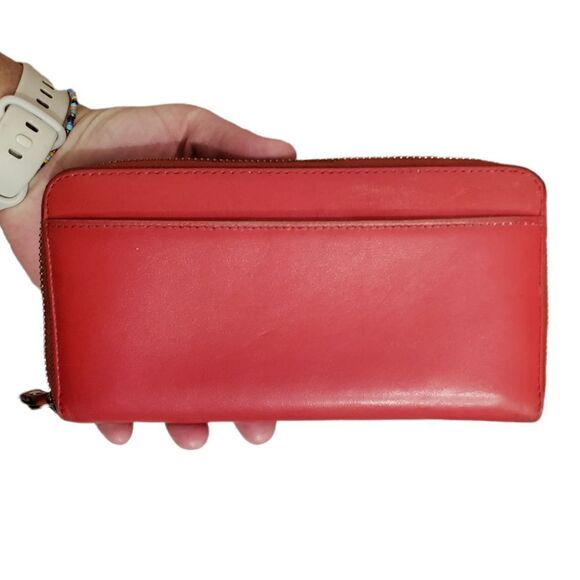 Kate Spade Wallet  - Picture 6 of 14